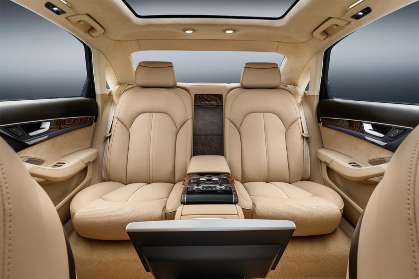 Audi a8l салон