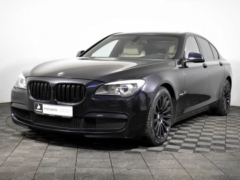 Бмв 7 серии 2012