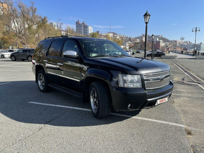 Шевроле Тахо 3 фиолетовый