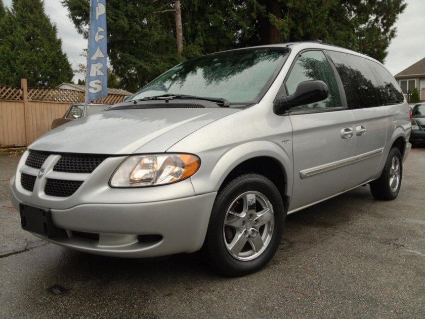 Додж Гранд Караван 2004