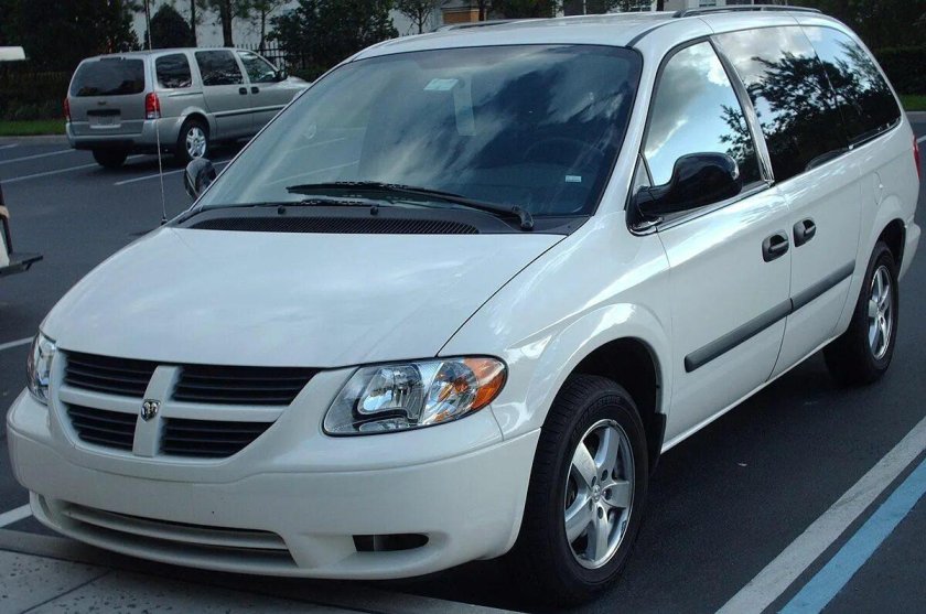 Dodge Grand Caravan 4