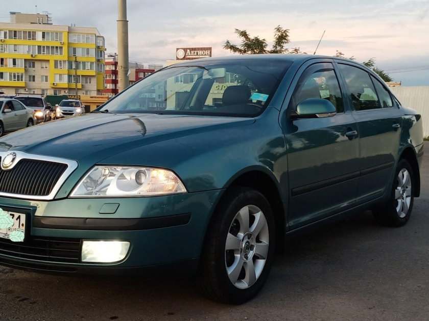 Шкода Октавия 2008