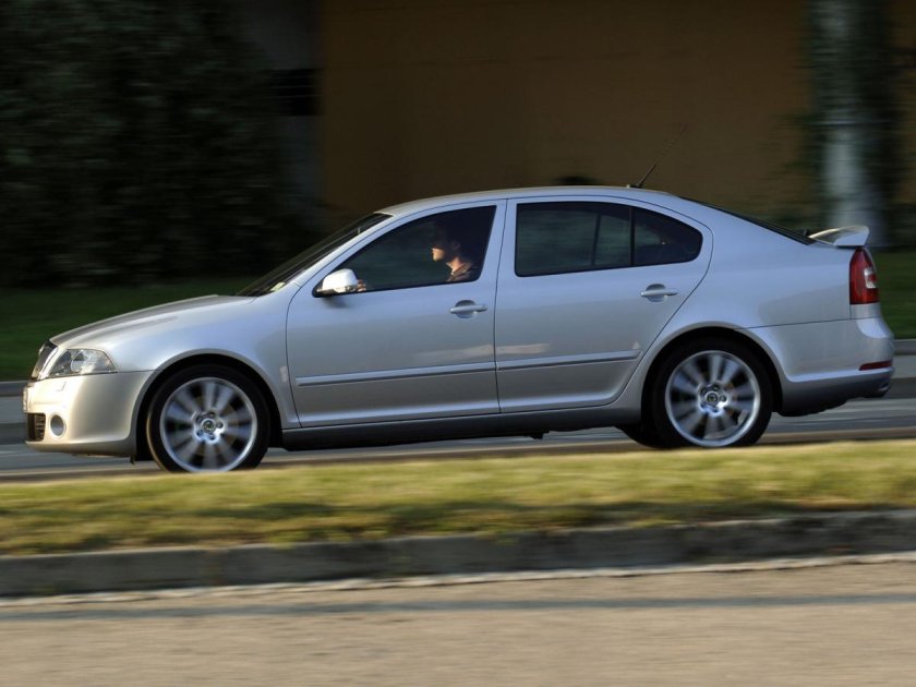 Шкода Октавия 2 поколение