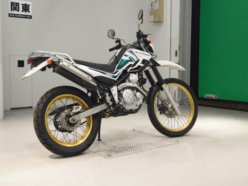 Мотоцикл yamaha