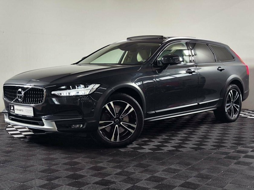 Volvo v90 Cross Country 2022
