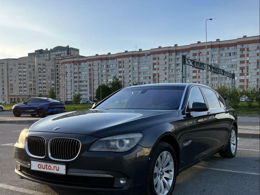 Бмв 730 2011