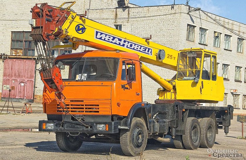 Автокран КАМАЗ 25 тонн
