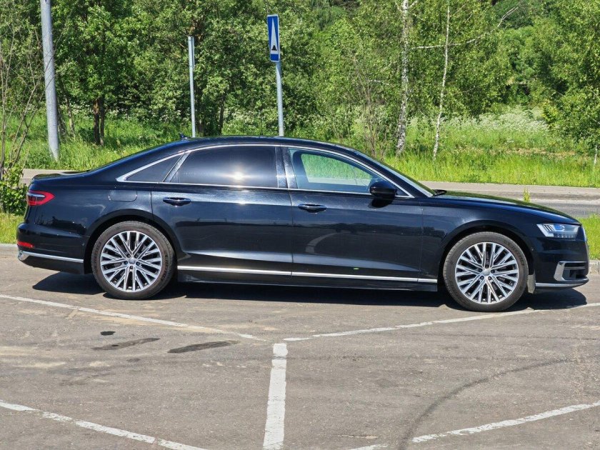 Ауди а 8 лонг