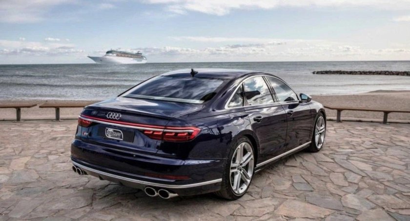Audi s8 2021