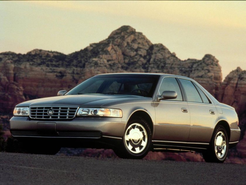 Cadillac Seville (1998—2004)