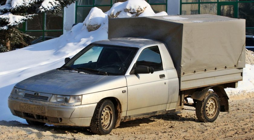 Лада Богдан 2312