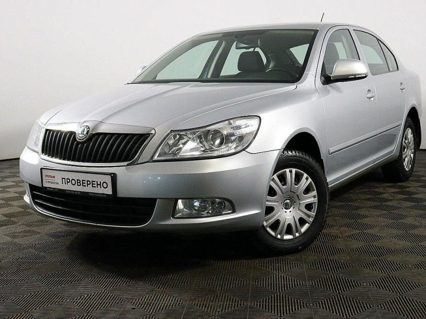 Октавия 1,8 2012 год