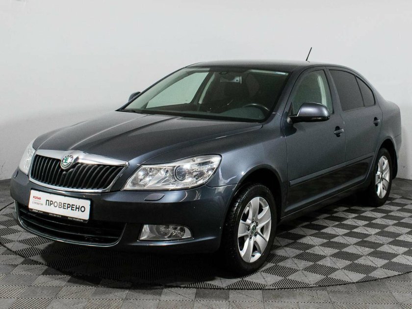 Шкода Октавия 2012