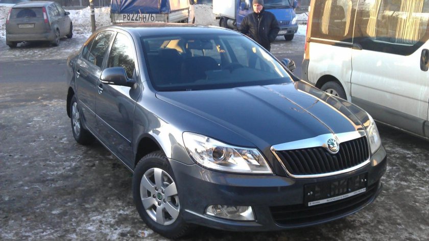 Skoda Octavia a5 серая