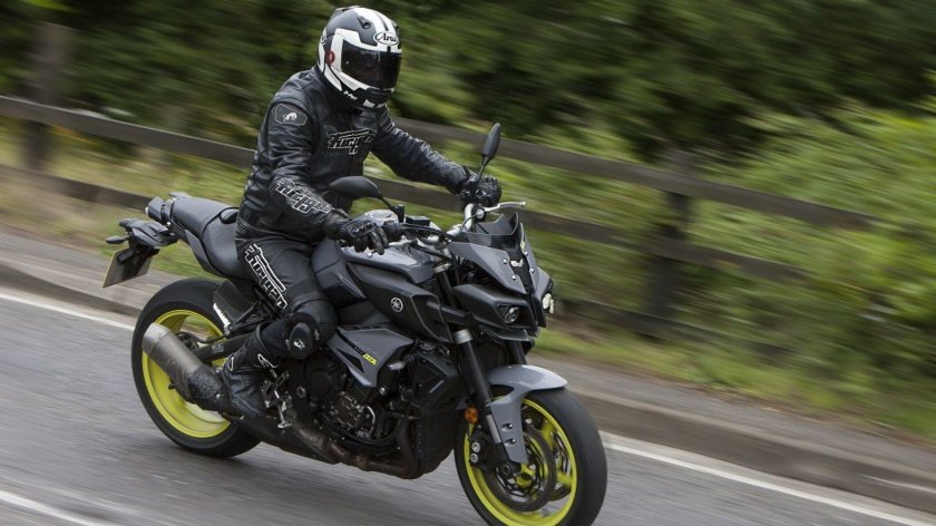 Yamaha MT 10