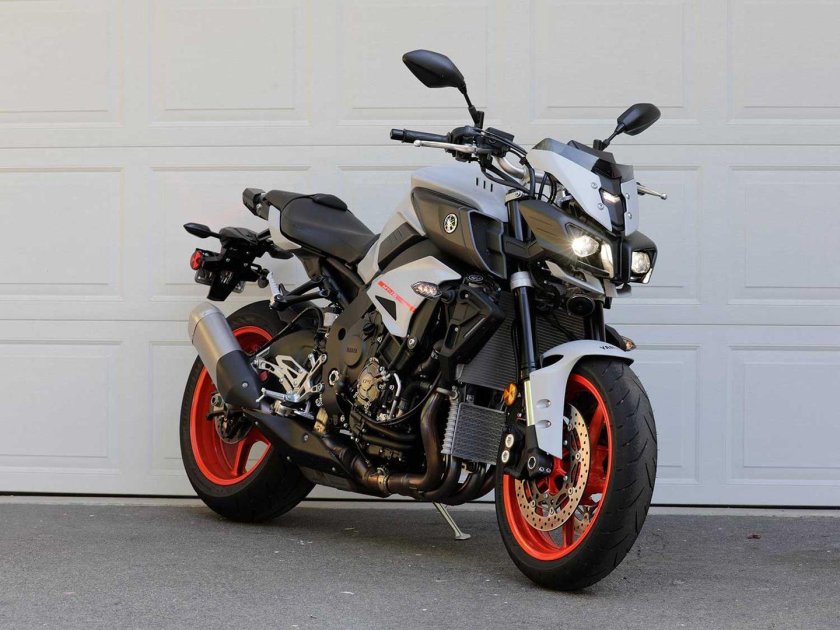 Yamaha MT 10
