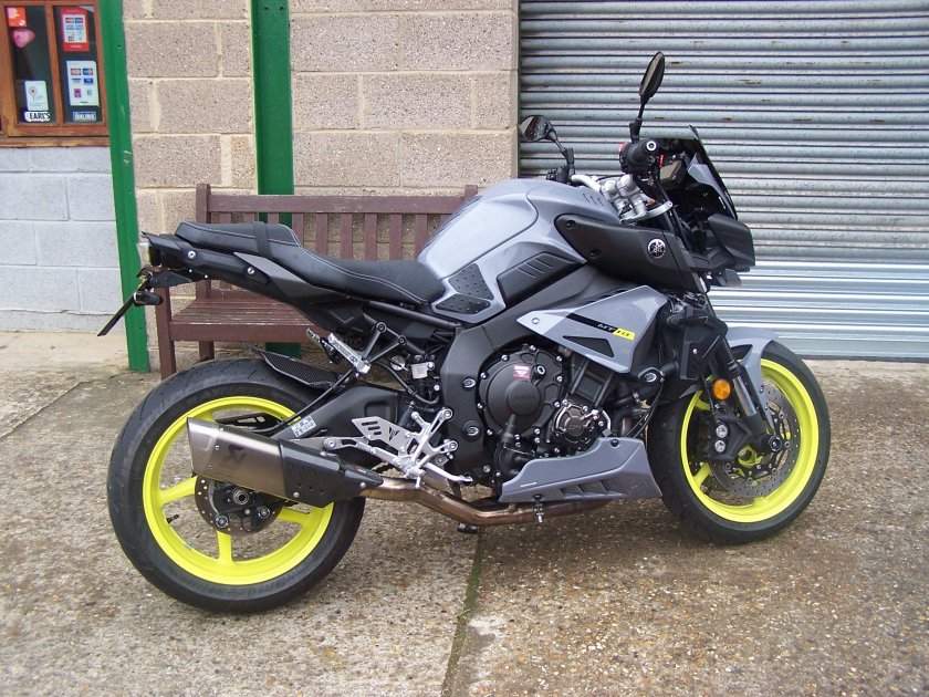 Akrapovic Yamaha MT-10
