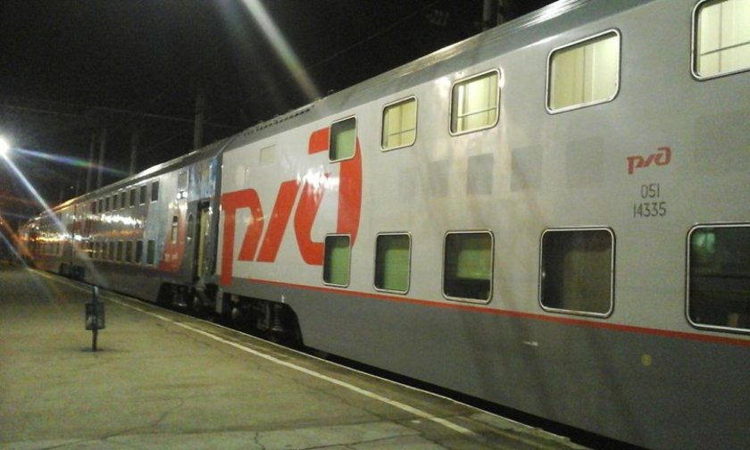 Двухэтажный поезд 003/004 Кавказ