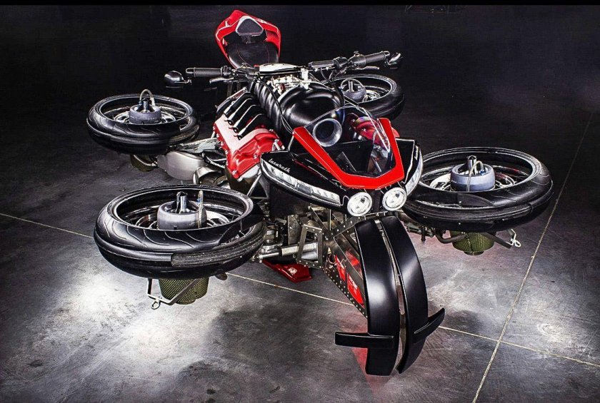 Летающий мотоцикл Lazareth