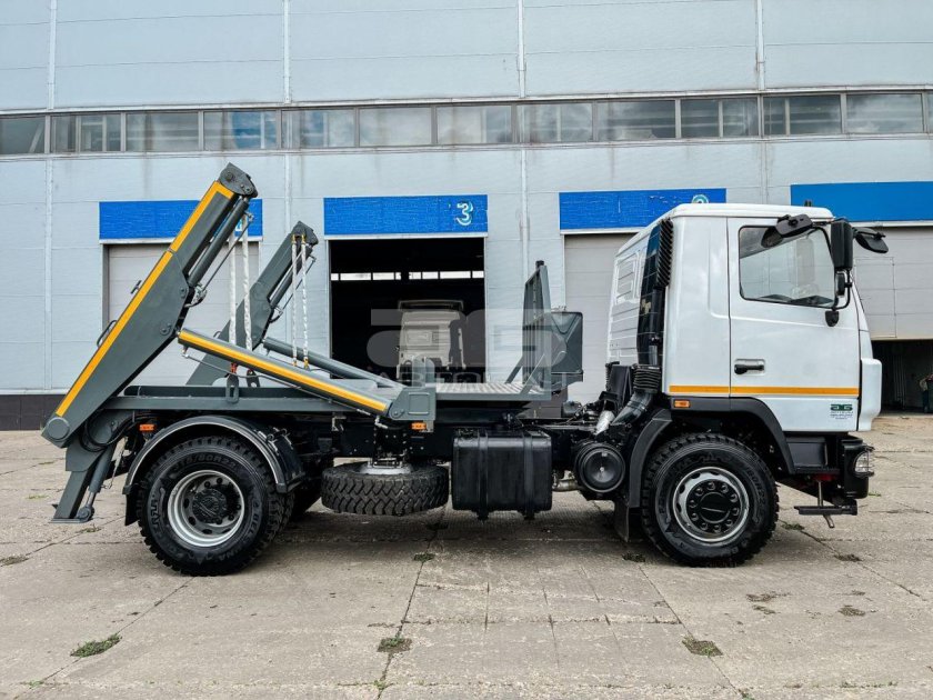 МАЗ 5551 бункеровоз