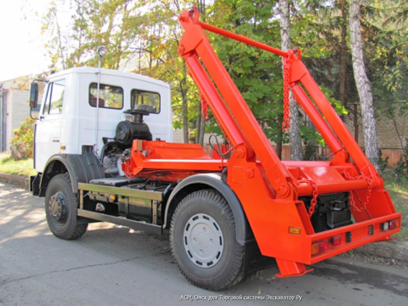 МАЗ 5551 бункеровоз