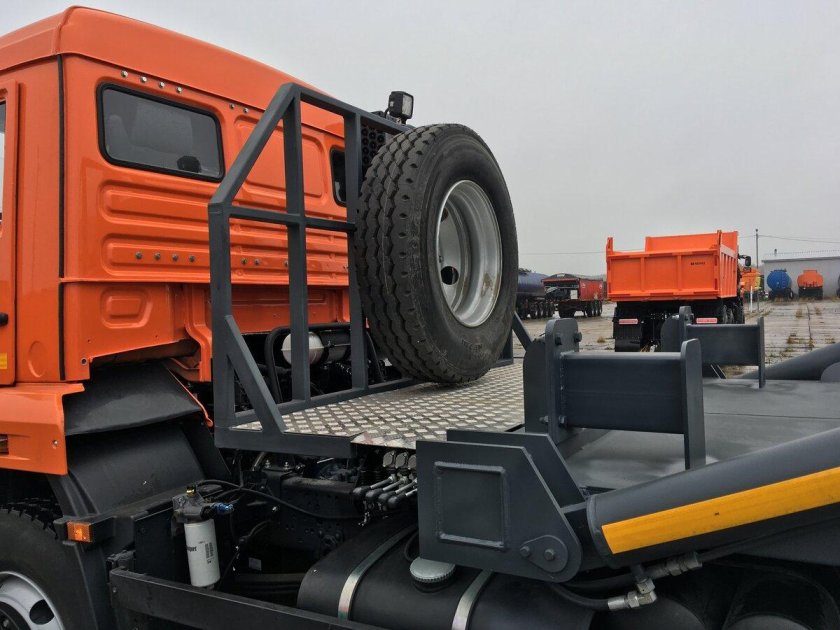 КАМАЗ 43255 бункеровоз