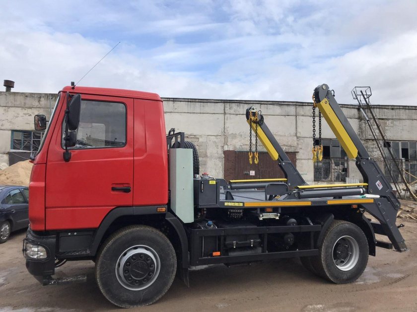 Бункеровоз WERNOX на шасси МАЗ 555025-551-000