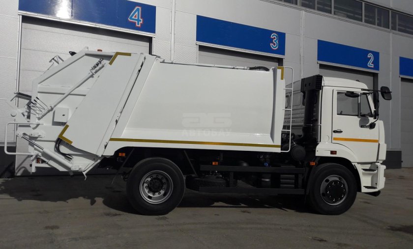 Мусоровоз МКЗ 7017
