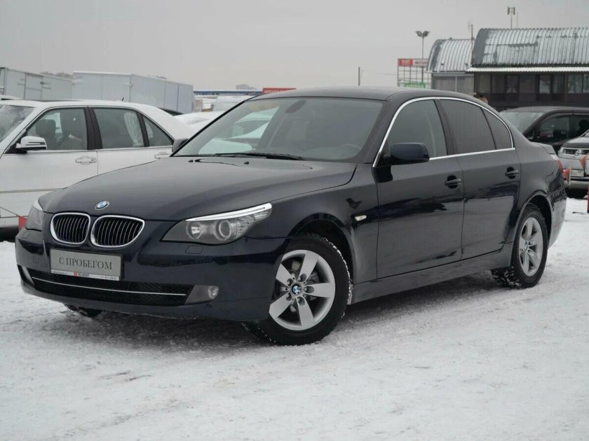 БМВ 525i 2008