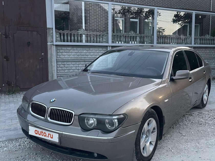 Бмв 7 серии 2002