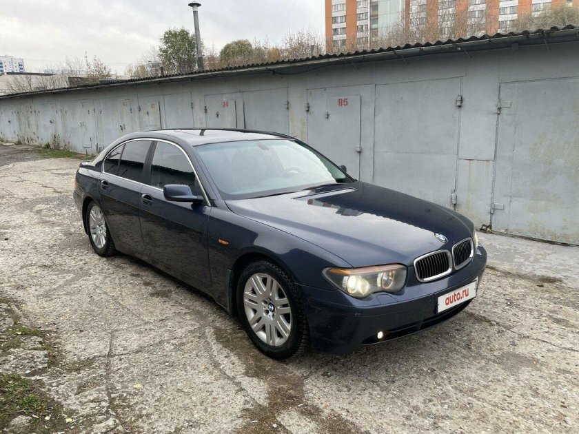Бмв 745 i