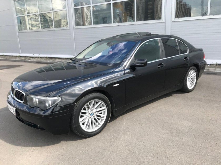 BMW 7 2002