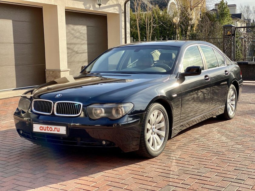 BMW 745i 2002