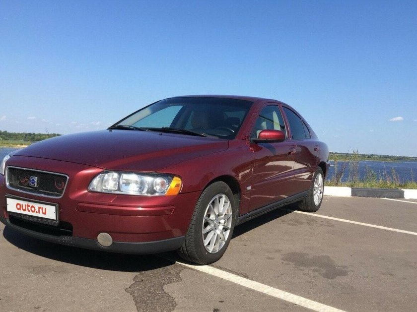 Вольво седан s60 2005
