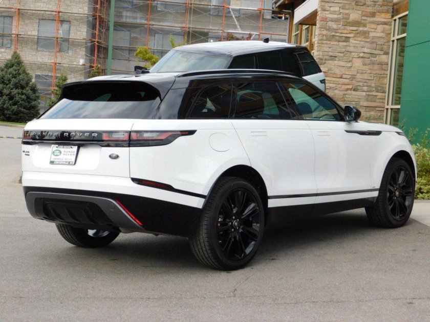 Рендж Ровер Велар белый
