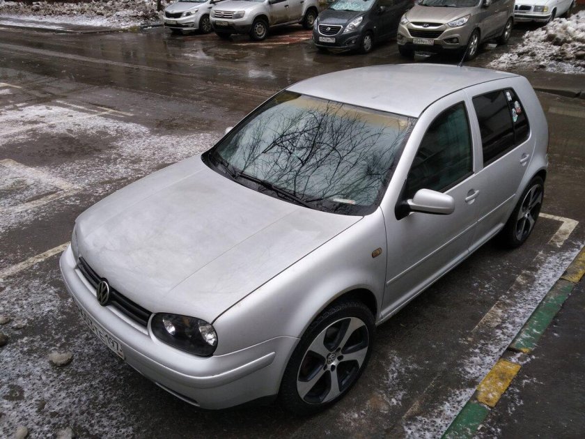 Фольксваген гольф 4 серебристый
