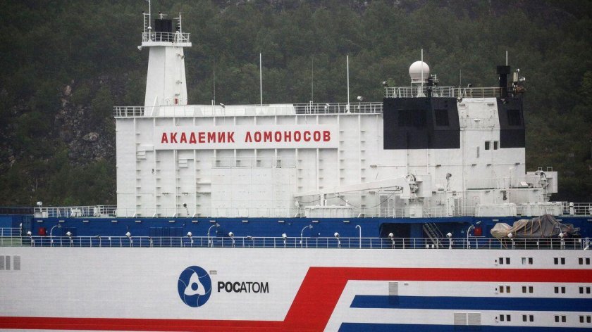 Плавучая АЭС академик Ломоносов
