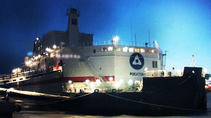 Ломоносов плавучая атомная станция