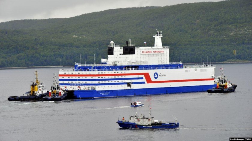 Ломоносов плавучая атомная станция