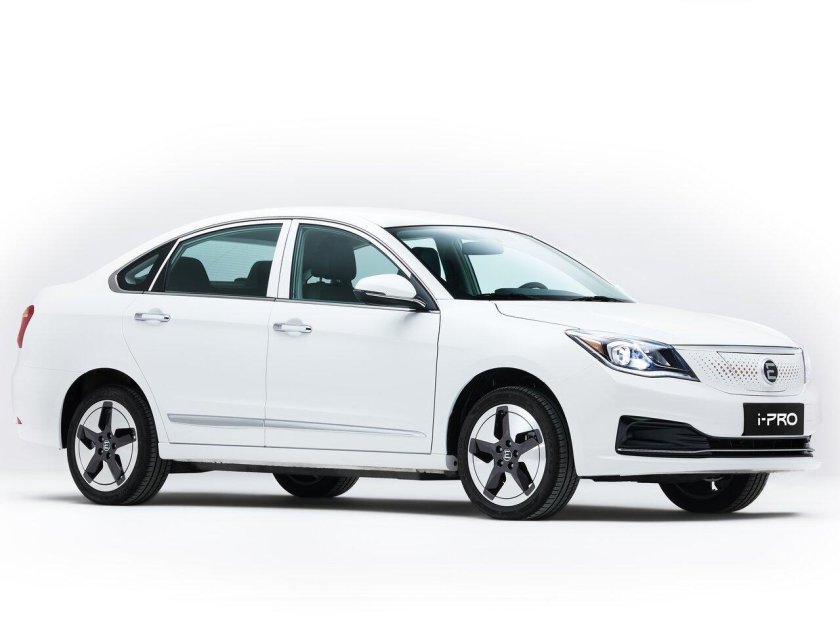 Автомобиль evolute