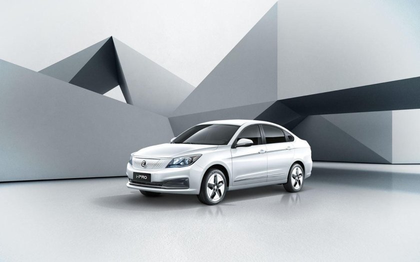 Evolute i-Pro электромобиль