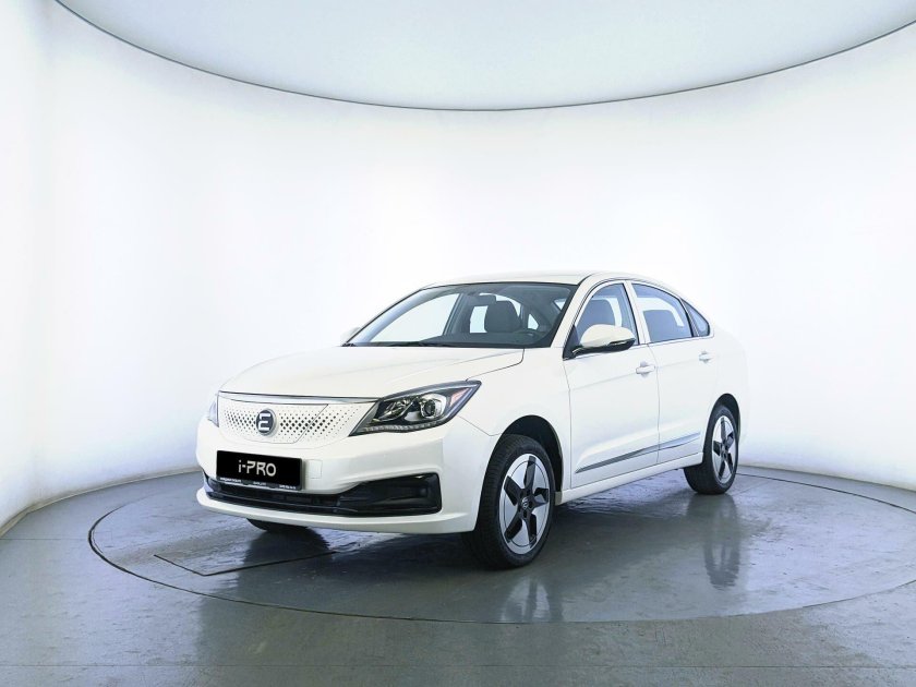 Эволют седан