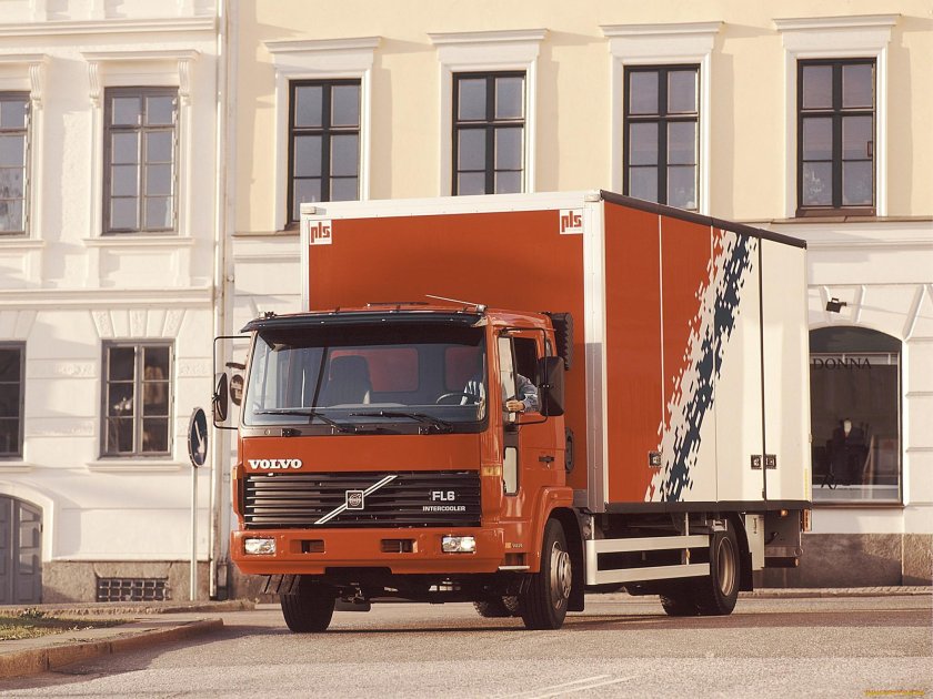 Volvo FL 2000