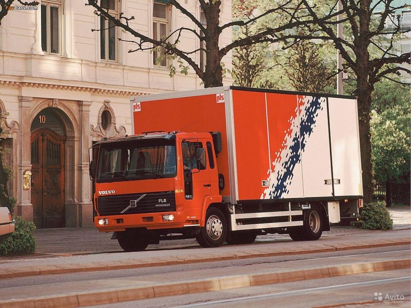 Volvo FL 2000