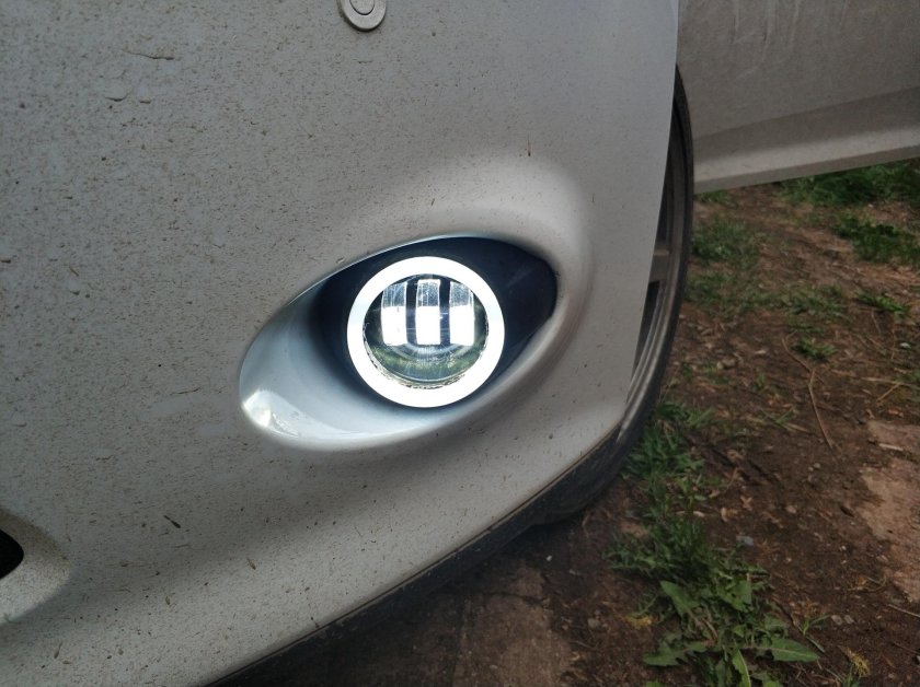 Лед туманки на Форд фокус 3