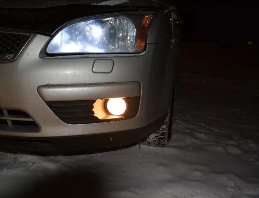 Форд фокус 2 лампа противотуманки