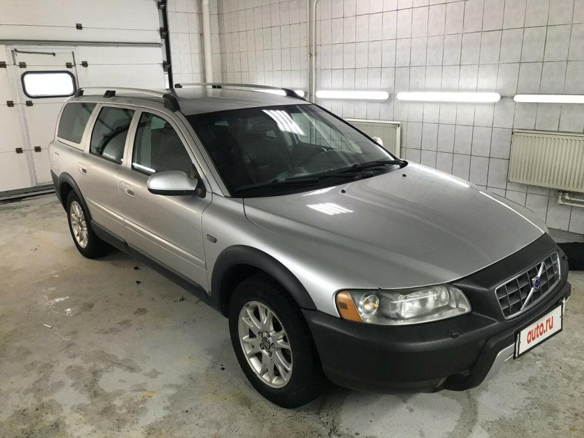 Вольво 2005