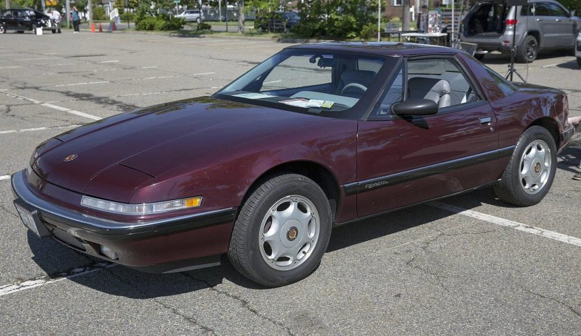 Buick Reatta 1988