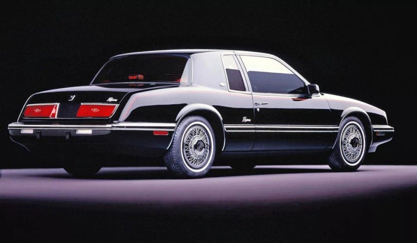 Buick Riviera 1988