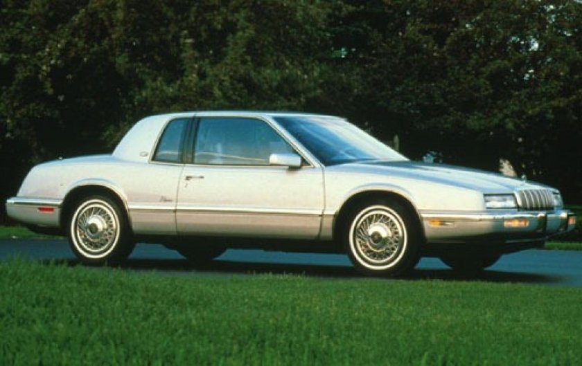 Buick Riviera 1988